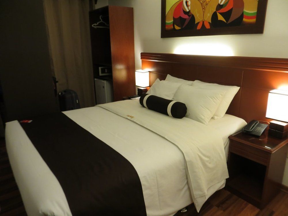 Hotel Ferre Cusco Bagian luar foto